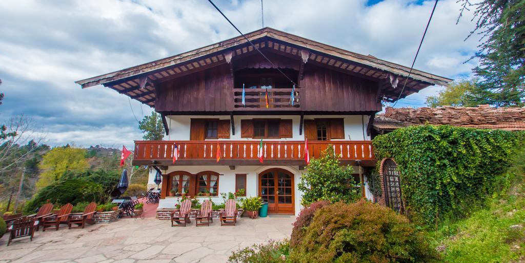 Las Verbenas Hotel La Cumbrecita Exterior photo